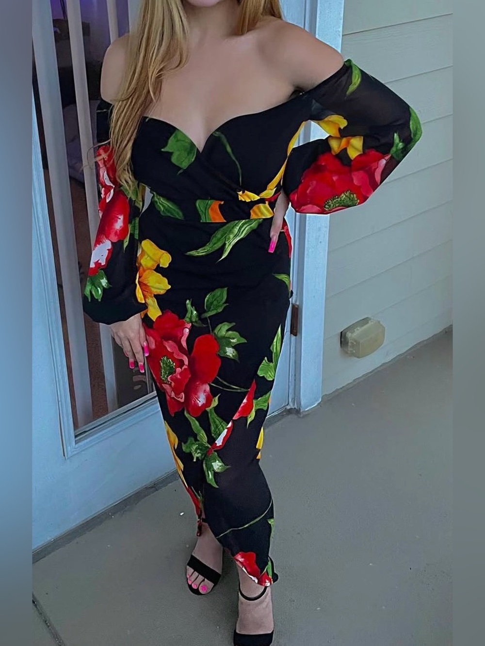 Fashion Nova* Off-Shoulder Floral Pencil Skirt - Black with Red & Yellow Blooms